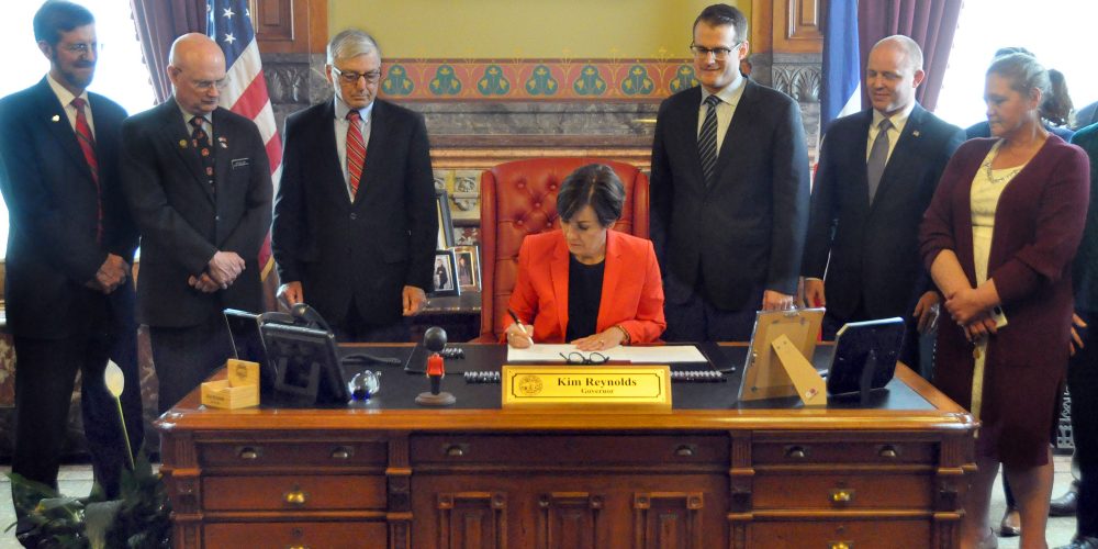 Gov. Reynolds signs judicial nomination reform into law